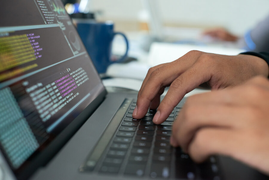 איפה הכי מומלץ ללמוד אבטחת מידע inline_637_https://www.ecomschool.co.il/wp-content/uploads/2023/03/איפה-הכי-מומלץ-ללמוד-אבטחת-מידע.jpg