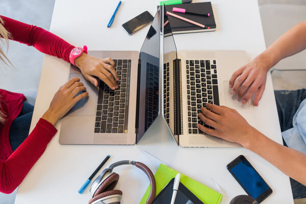 פיתוח תוכנה איפה לומדים? inline_657_https://www.ecomschool.co.il/wp-content/uploads/2024/03/פיתוח-תוכנה-איפה-לומדים.jpg