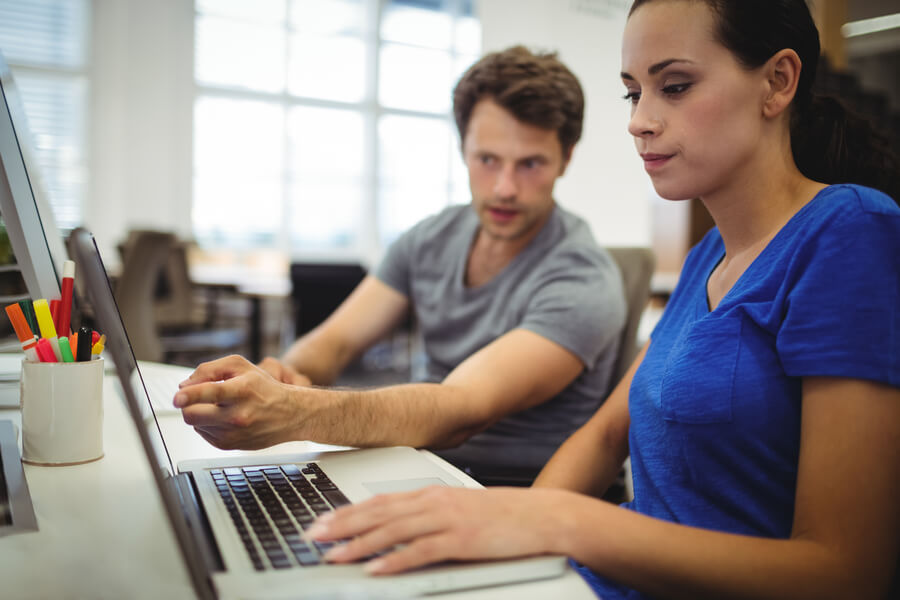 קורסי השמה להייטק _496_https://www.ecomschool.co.il/wp-content/uploads/2023/06/קורסי-השמה-להייטק.jpg
